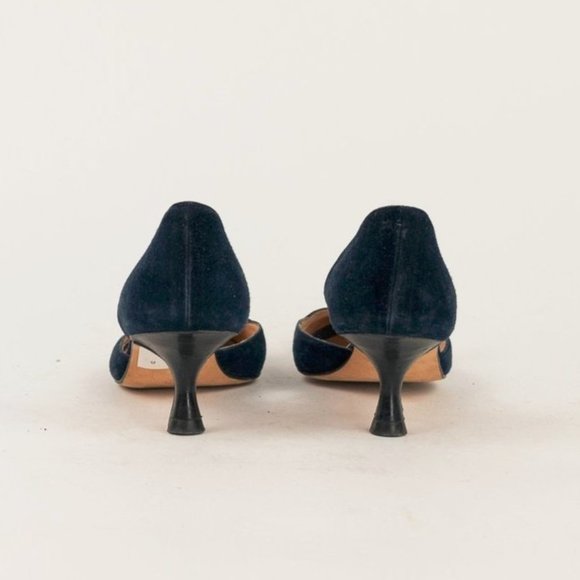 Manolo Blahnik Navy Suede Bow Kitten Heels - Picture 3 of 6